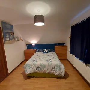 Homestay Chezzas, Poole